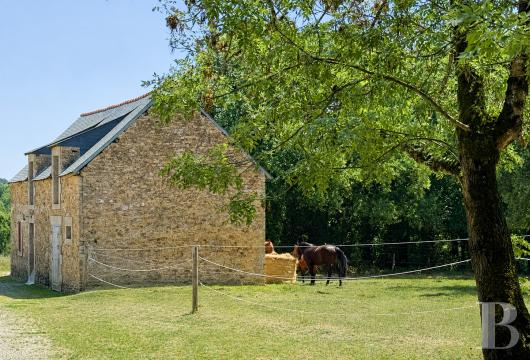 demeures et maisons a vendre france bretagne   - 28