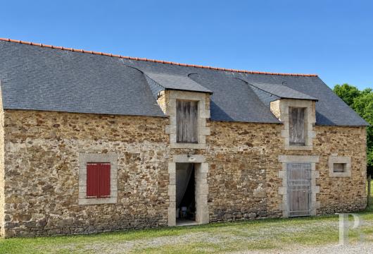 demeures et maisons a vendre france bretagne   - 23