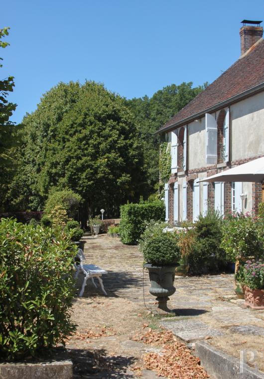 demeures et maisons a vendre france bourgogne   - 4
