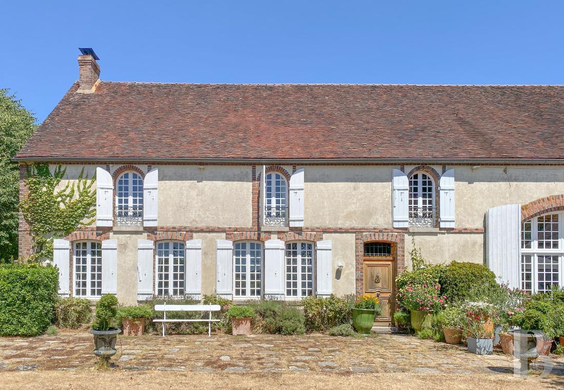 demeures et maisons a vendre france bourgogne   - 2