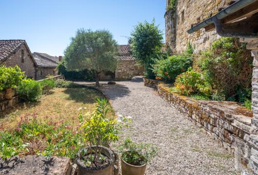 castles for sale France midi pyrenees   - 18