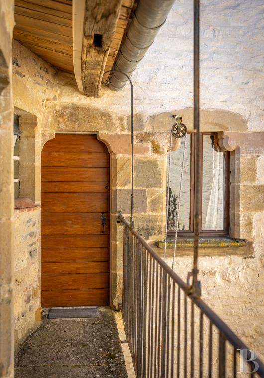 castles for sale France midi pyrenees   - 10