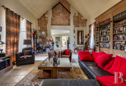 character properties France center val de loire   - 5