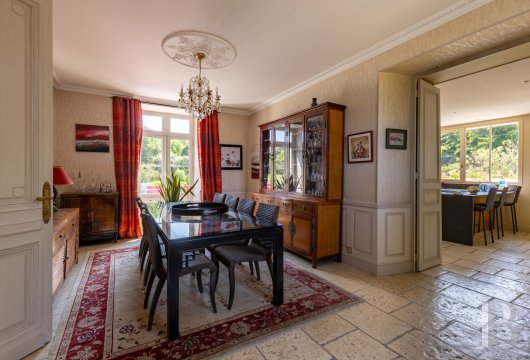 character properties France center val de loire   - 8