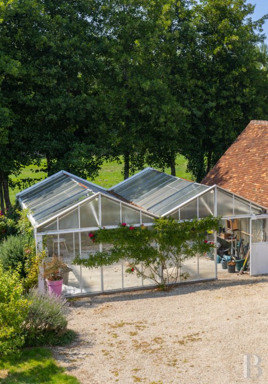 character properties France center val de loire   - 14