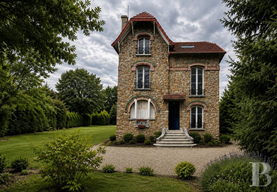 residences and character houses france ile de france   - 1