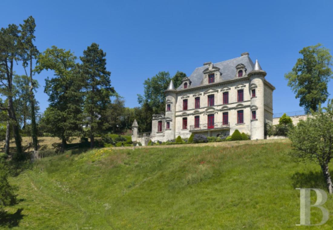 chateaux for sale France picardy   - 2