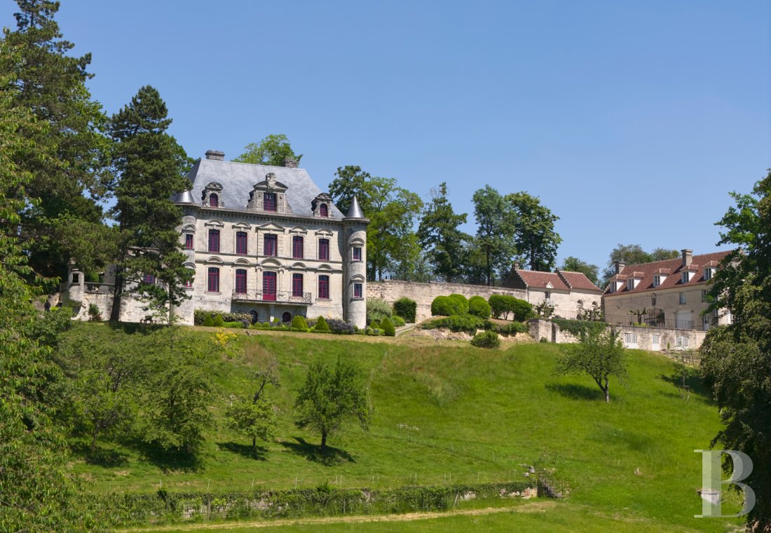 chateaux for sale France picardy   - 1
