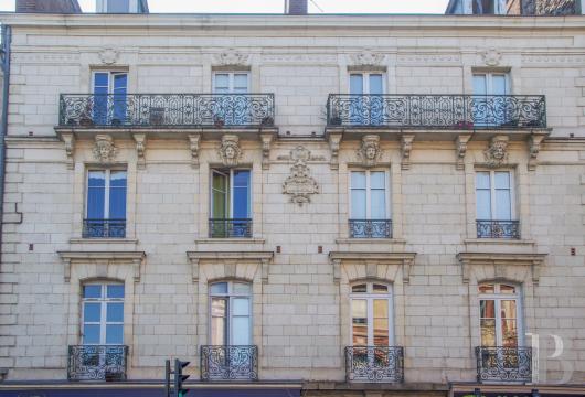 brittany - Dans le centre de Rennes, à deux pas des berges de la Vilaine,
 un appartement de 65 m² dans un immeuble du 19e s.