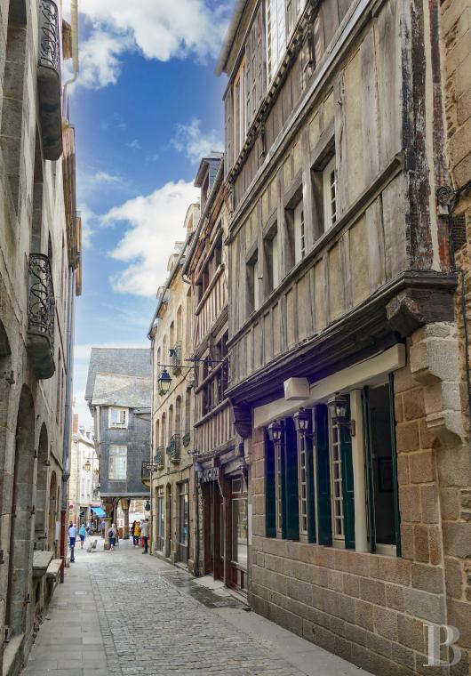 demeures et maisons a vendre france bretagne   - 11