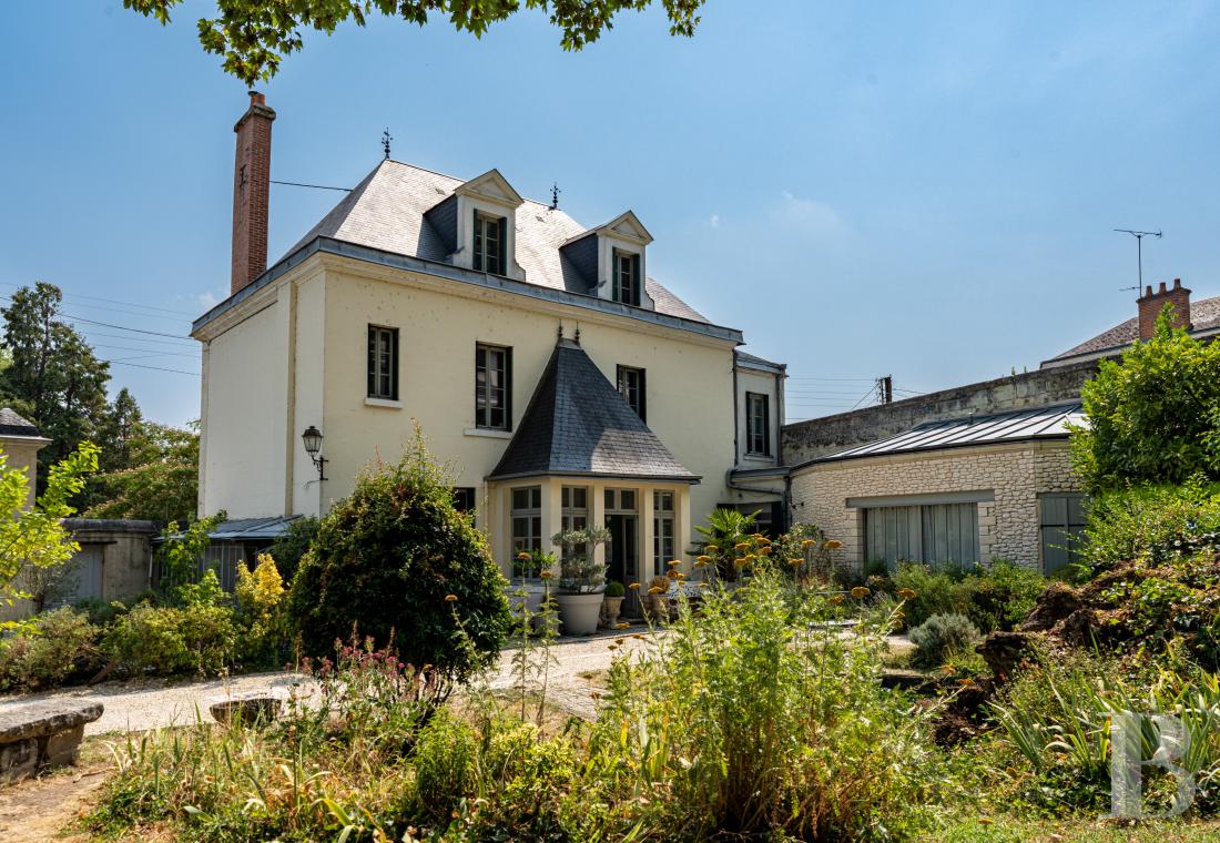properties in town center val de loire   - 2