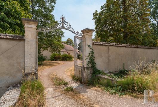 demeures et maisons a vendre france bourgogne   - 16