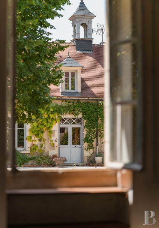 demeures et maisons a vendre france bourgogne   - 13