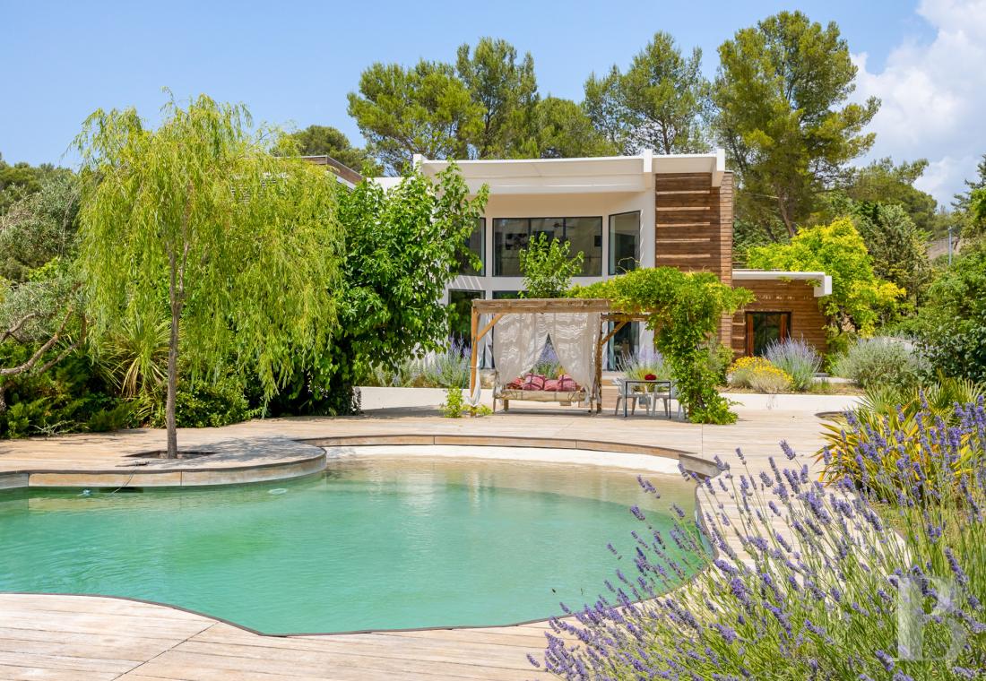residences and character houses france provence cote dazur   - 10