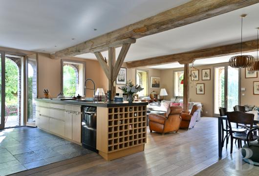 residences and character houses france burgundy   - 8