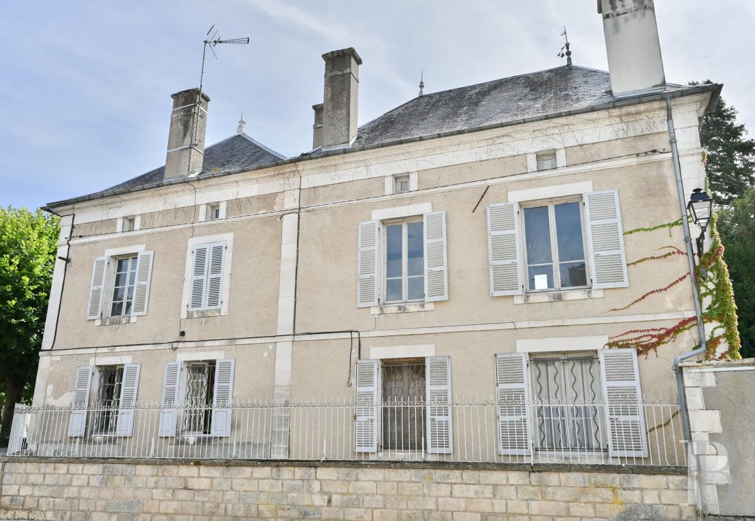 demeures et maisons a vendre france bourgogne   - 1