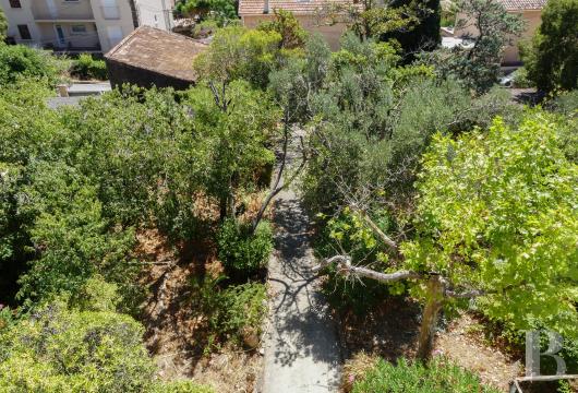 properties in town provence cote dazur   - 23