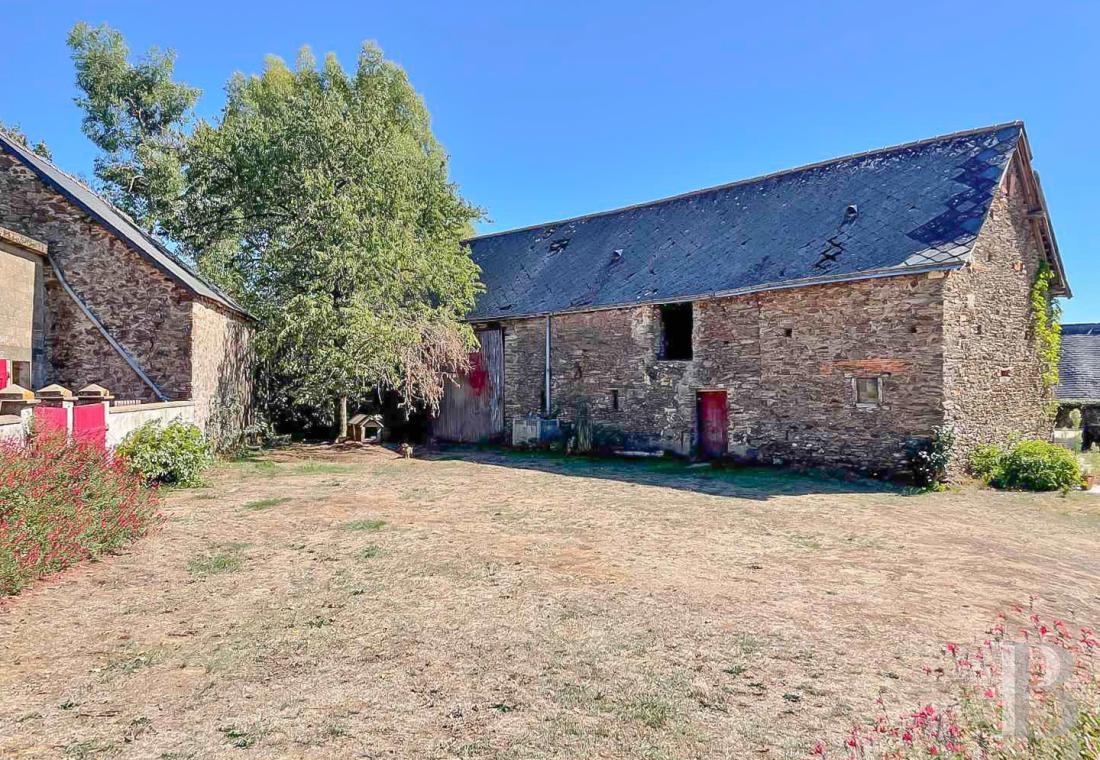 demeures et maisons a vendre france pays de loire   - 10