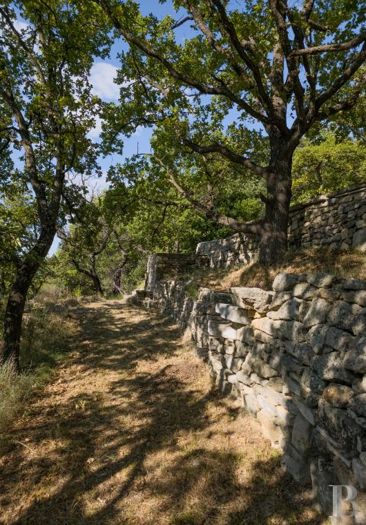 demeures et maisons a vendre france paca   - 13