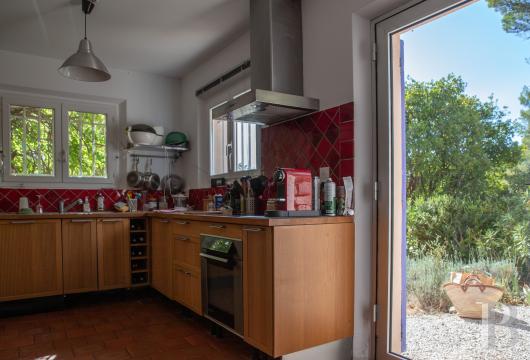 residences and character houses france provence cote dazur   - 9