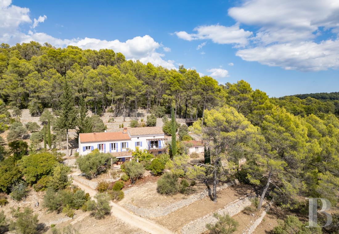 residences and character houses france provence cote dazur   - 1