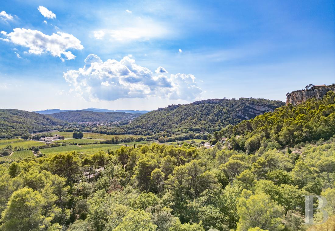residences and character houses france provence cote dazur   - 24