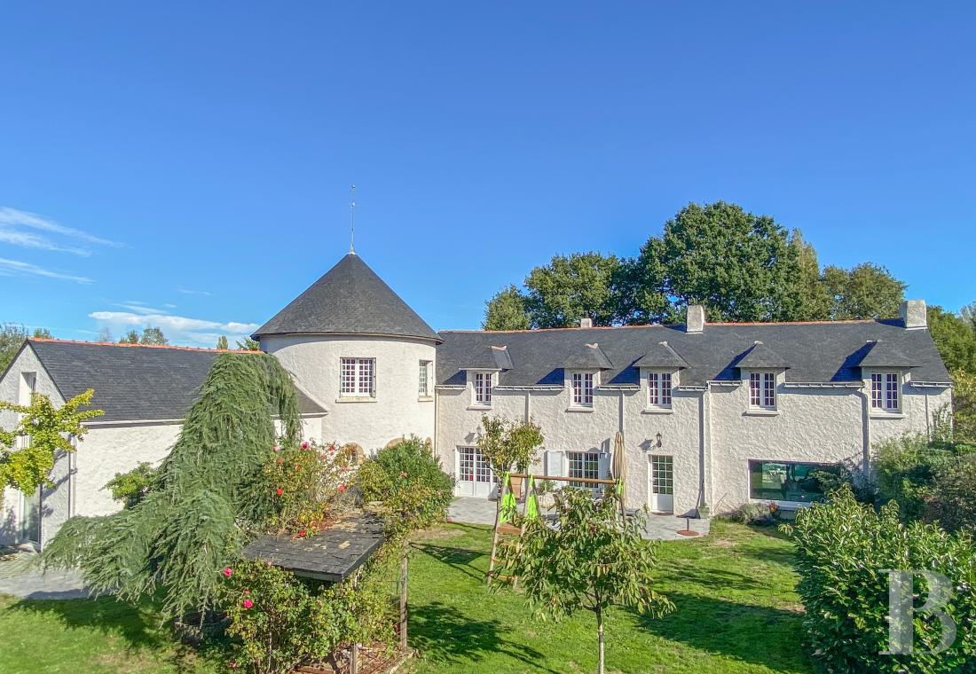demeures et maisons a vendre france pays de loire   - 1