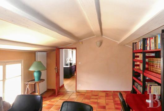 french mas and farms for sale provence cote dazur   - 10