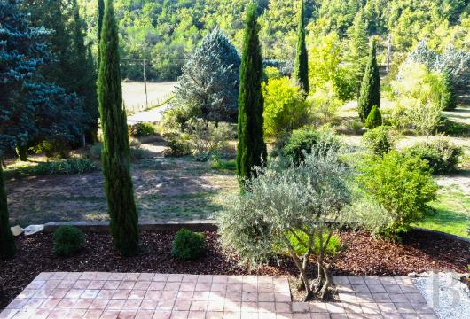 french mas and farms for sale provence cote dazur   - 11