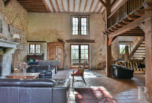 vieilles maisons francaises bourgogne   - 9