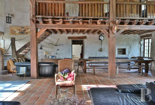 vieilles maisons francaises bourgogne   - 13