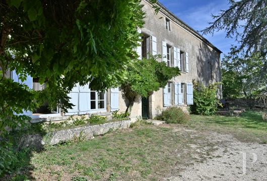 vieilles maisons francaises bourgogne   - 3