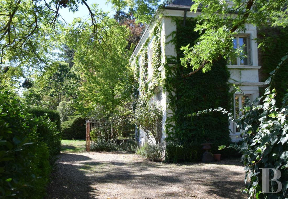 demeures et maisons a vendre france centre val de loire   - 16