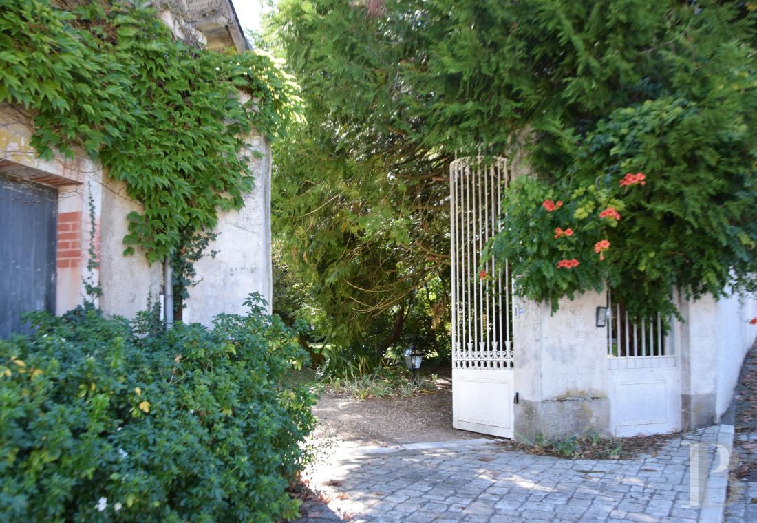 demeures et maisons a vendre france centre val de loire   - 3