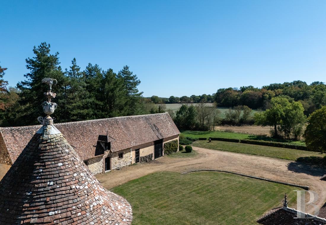 demeures et maisons a vendre france centre val de loire   - 16