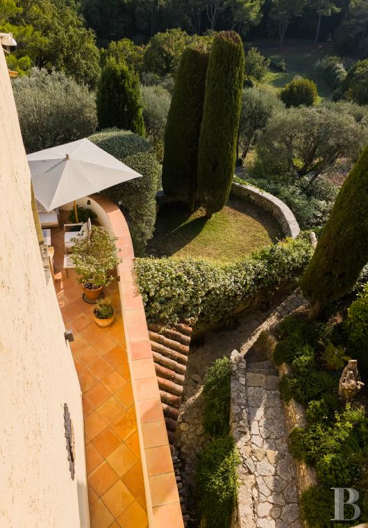 residences and character houses france provence cote dazur   - 13
