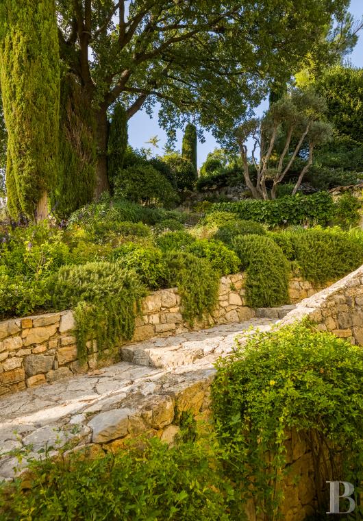 residences and character houses france provence cote dazur   - 14