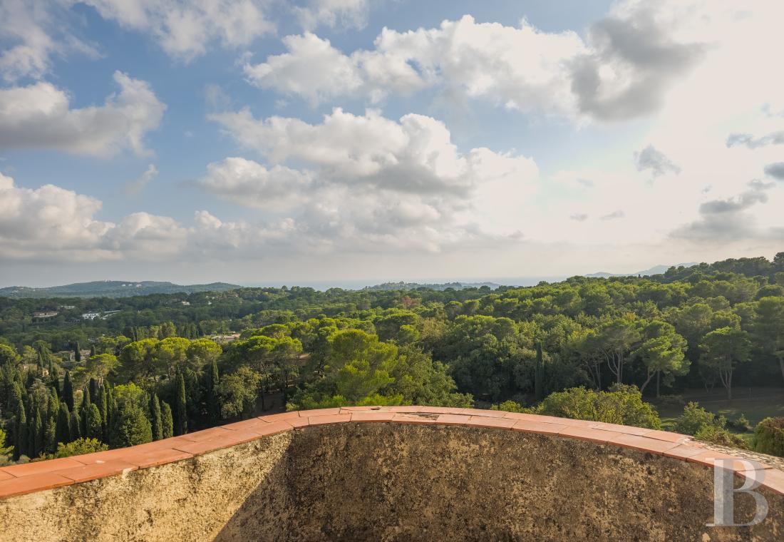 residences and character houses france provence cote dazur   - 15