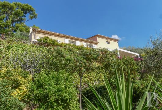 demeures et maisons a vendre france paca   - 2