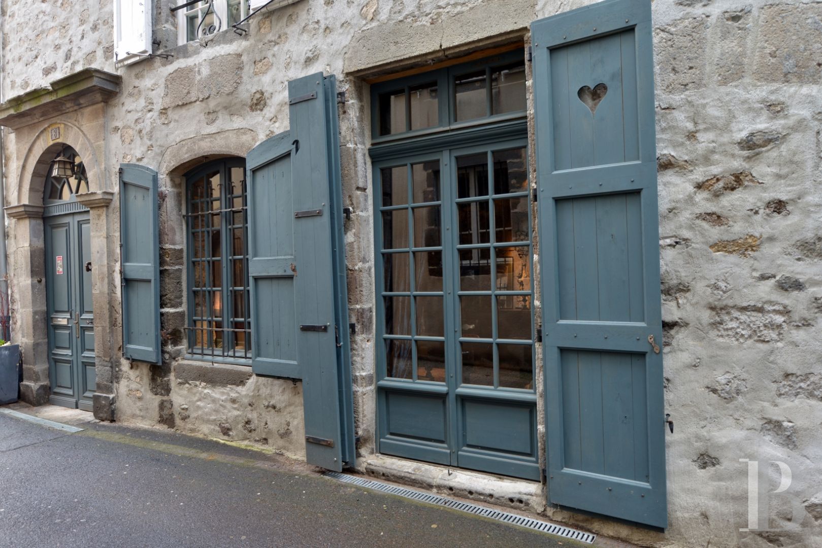 Au centre d’Aurillac, capitale de la Haute-Auvergne, une maison médiévale pour remonter le temps - photo  n°24