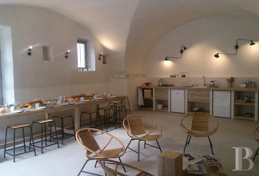 A large house living up to its name in the Provencal Drôme region between Crest and Valence - photo  n°6