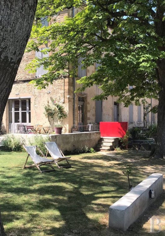 A large house living up to its name in the Provencal Drôme region between Crest and Valence - photo  n°2