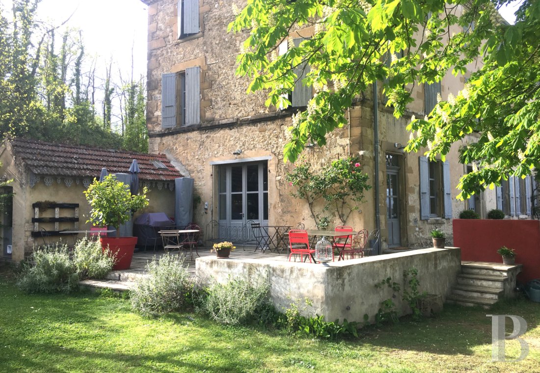 A large house living up to its name in the Provencal Drôme region between Crest and Valence - photo  n°5