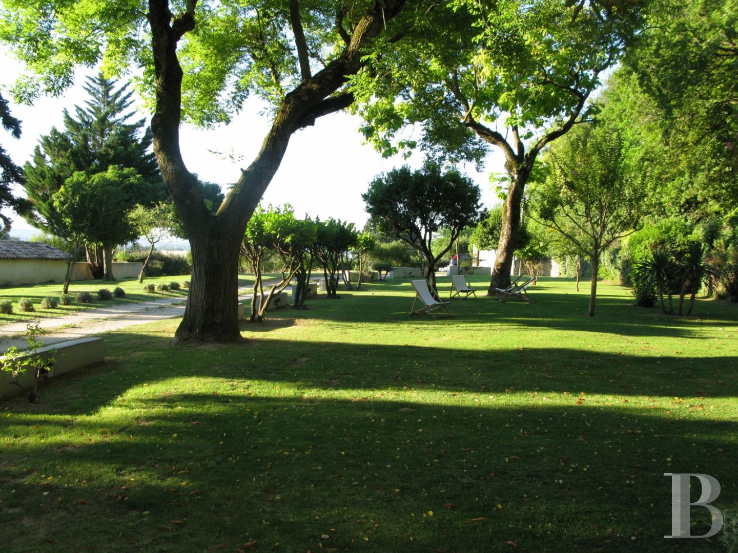 A large house living up to its name in the Provencal Drôme region between Crest and Valence - photo  n°4