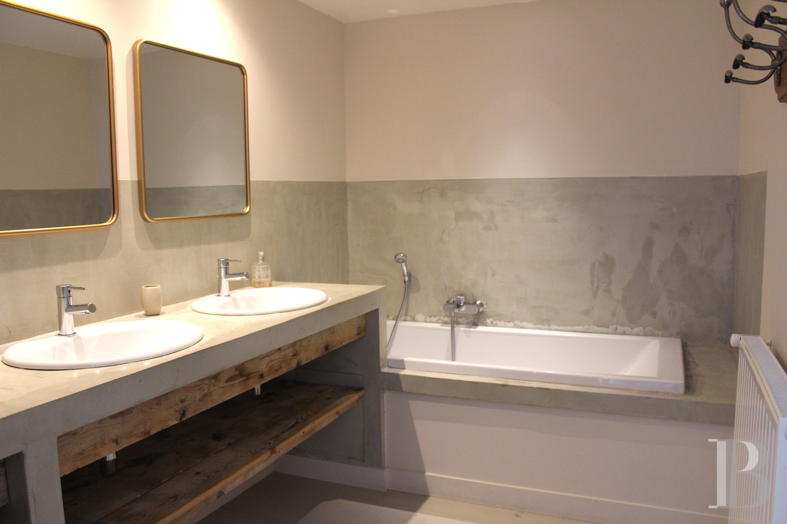 A large house living up to its name in the Provencal Drôme region between Crest and Valence - photo  n°25