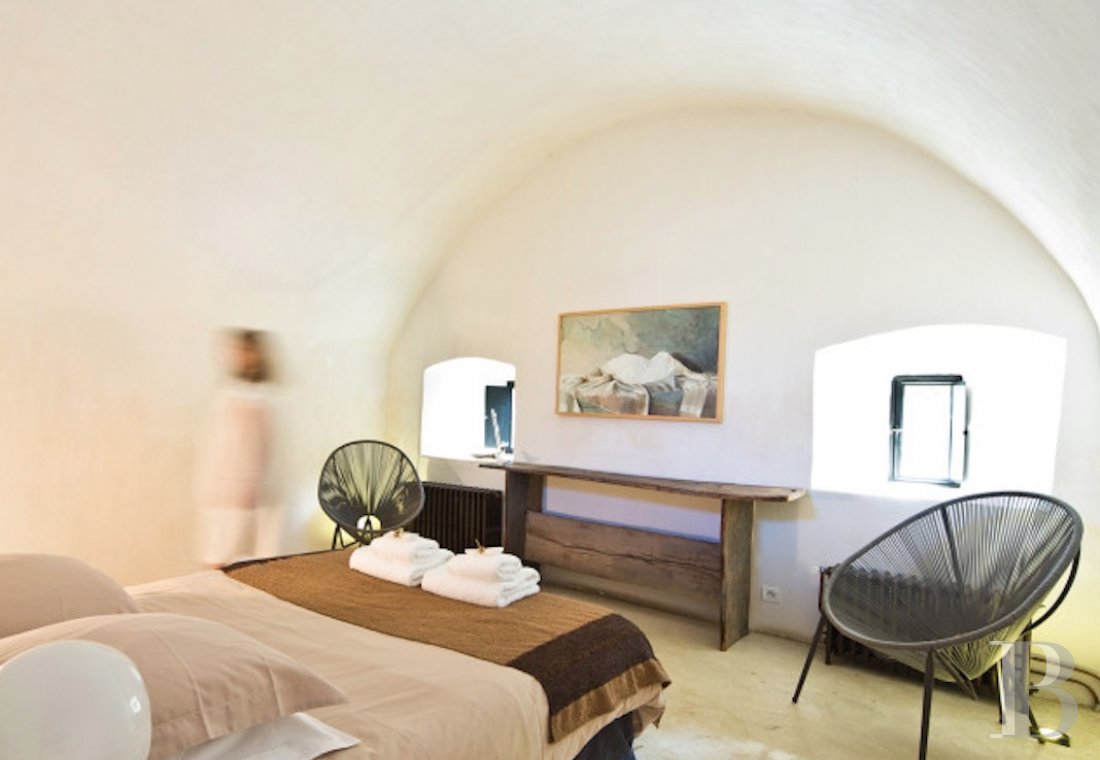 A small village chateau  with a remarkable garden  in Ardèche - photo  n°25