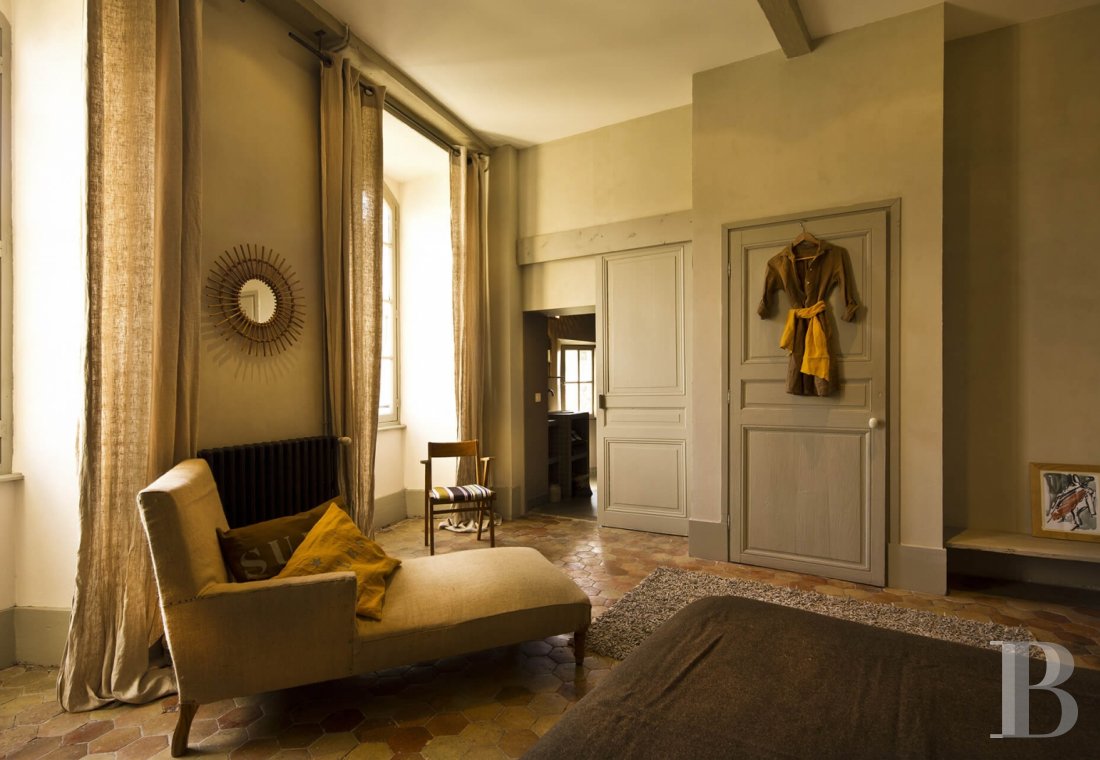 A small village chateau  with a remarkable garden  in Ardèche - photo  n°24