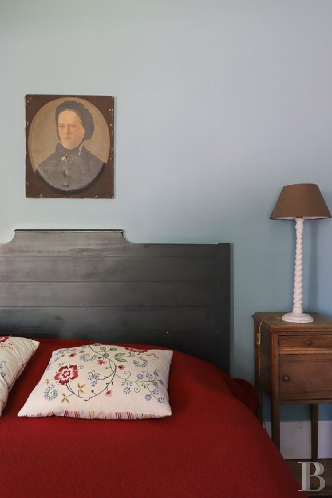 An aerial chateau embodying the spirit of the 1900s in the Charolais-Brionnais region - photo  n°19