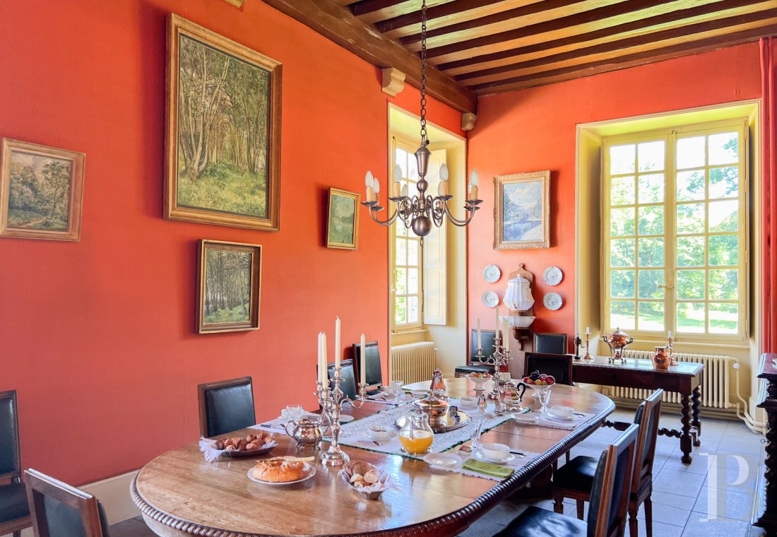 A family château which is emblematic of the former Bourbonnais province, north of Moulins in the Allier department - photo  n°14