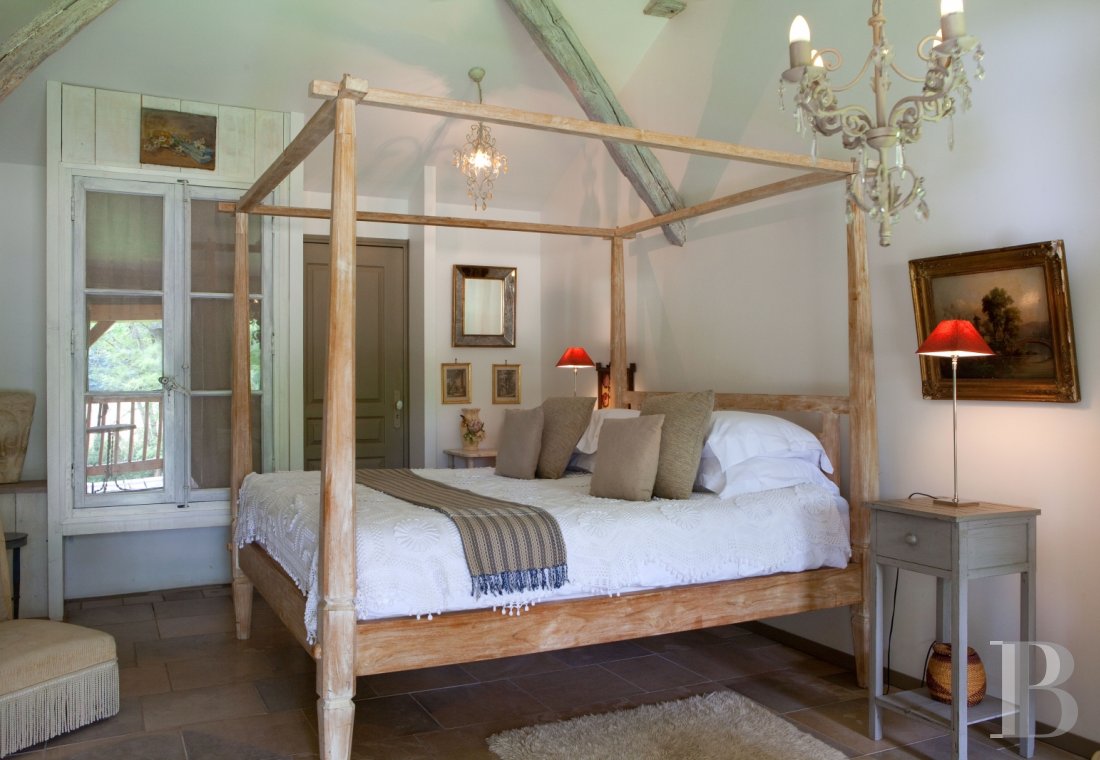 An old farmhouse transformed into a charming guest house  in southern Burgundy, between Dijon, Geneva and Lyon  - photo  n°22